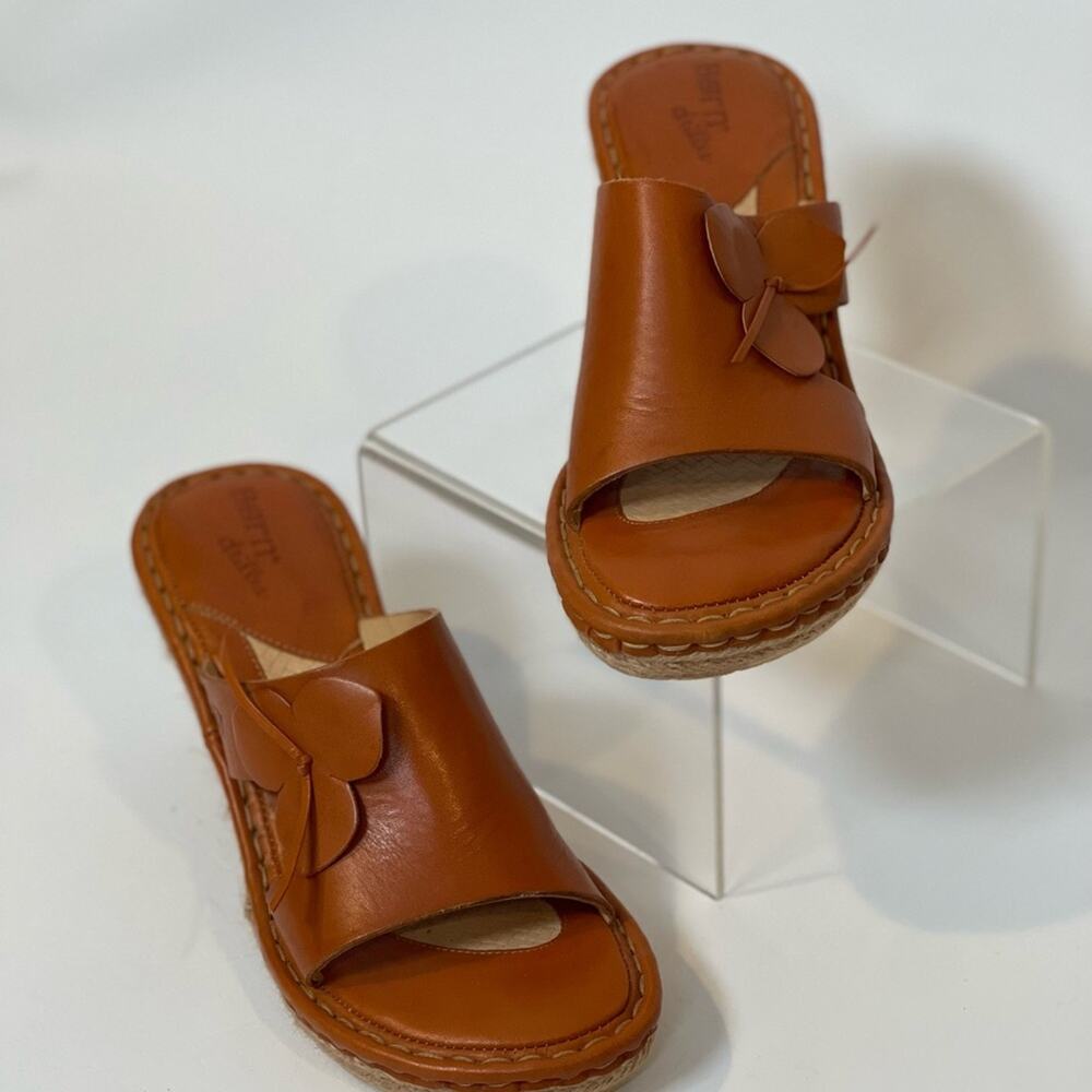 Born, Style drilles. Brown Wedge Heels. Size 8.
